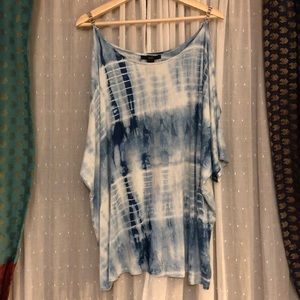 Rain Cold Shoulder Top NWOT